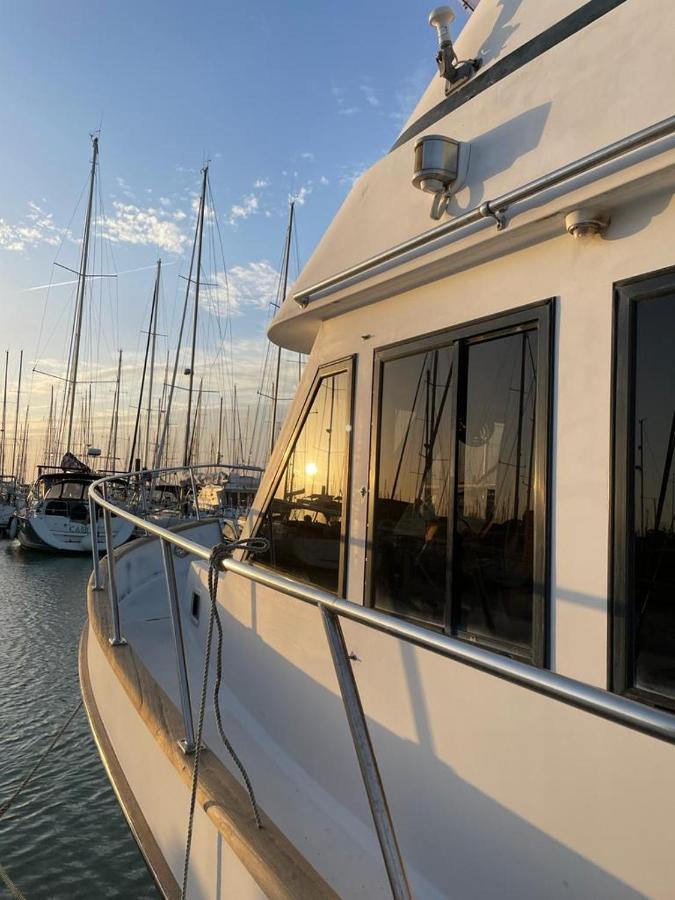 Готель Bateau Atypique Yacht La Rochelle Ла-Рошель Екстер'єр фото